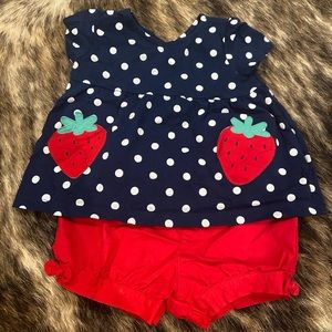 Carter’s polka dot outfit